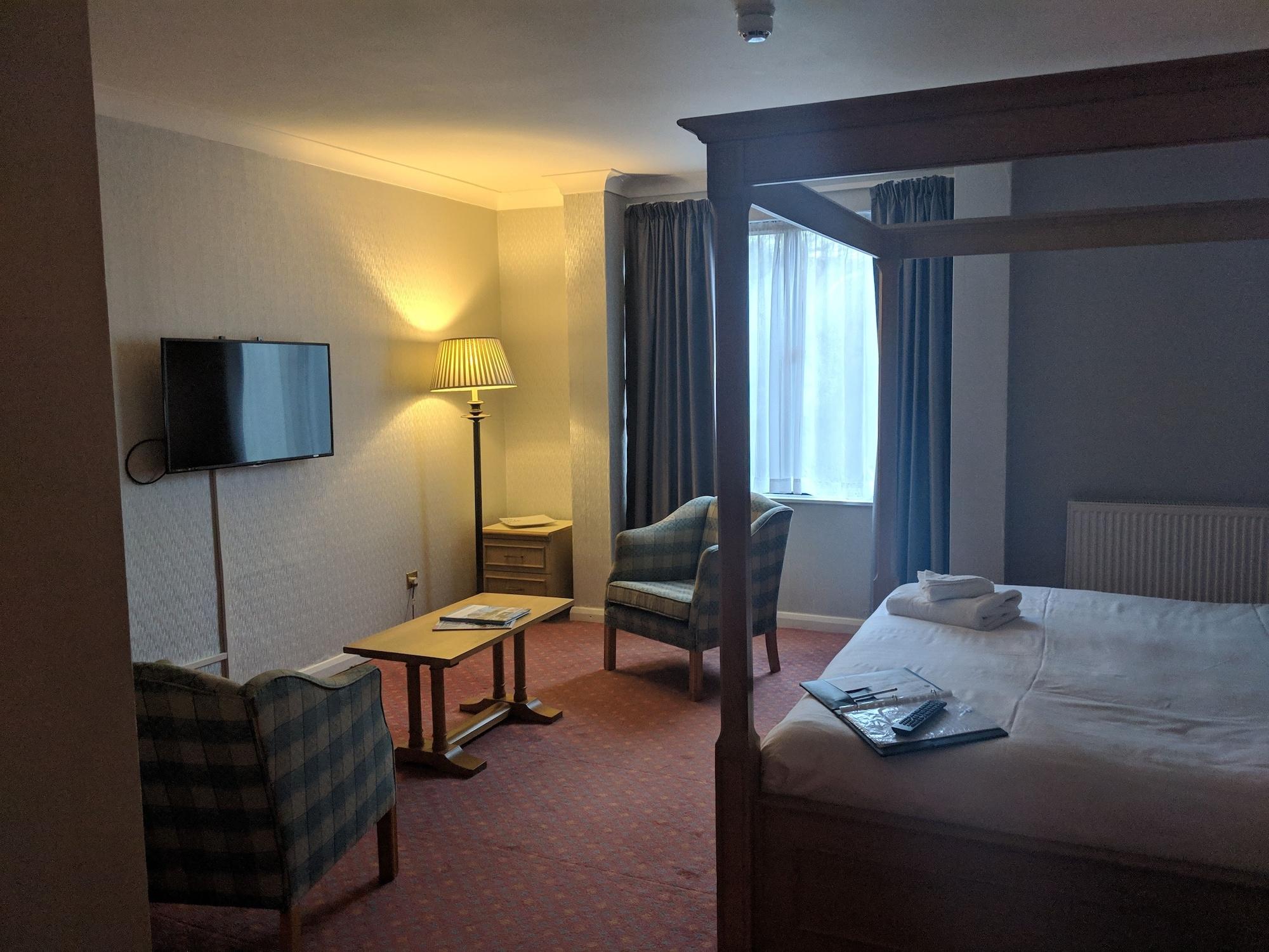 Western Отель 4*